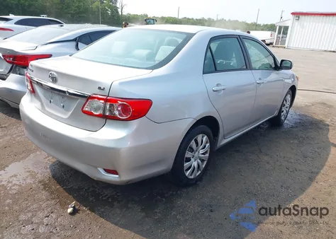 2012 Toyota Corolla Le z USA, uszkodzony, nr VIN 2T1BU4EE1CC832482